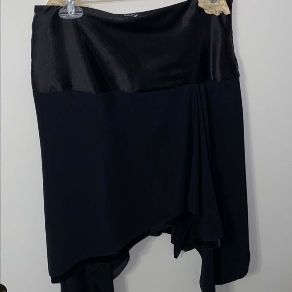 Asymmetrical black skirt